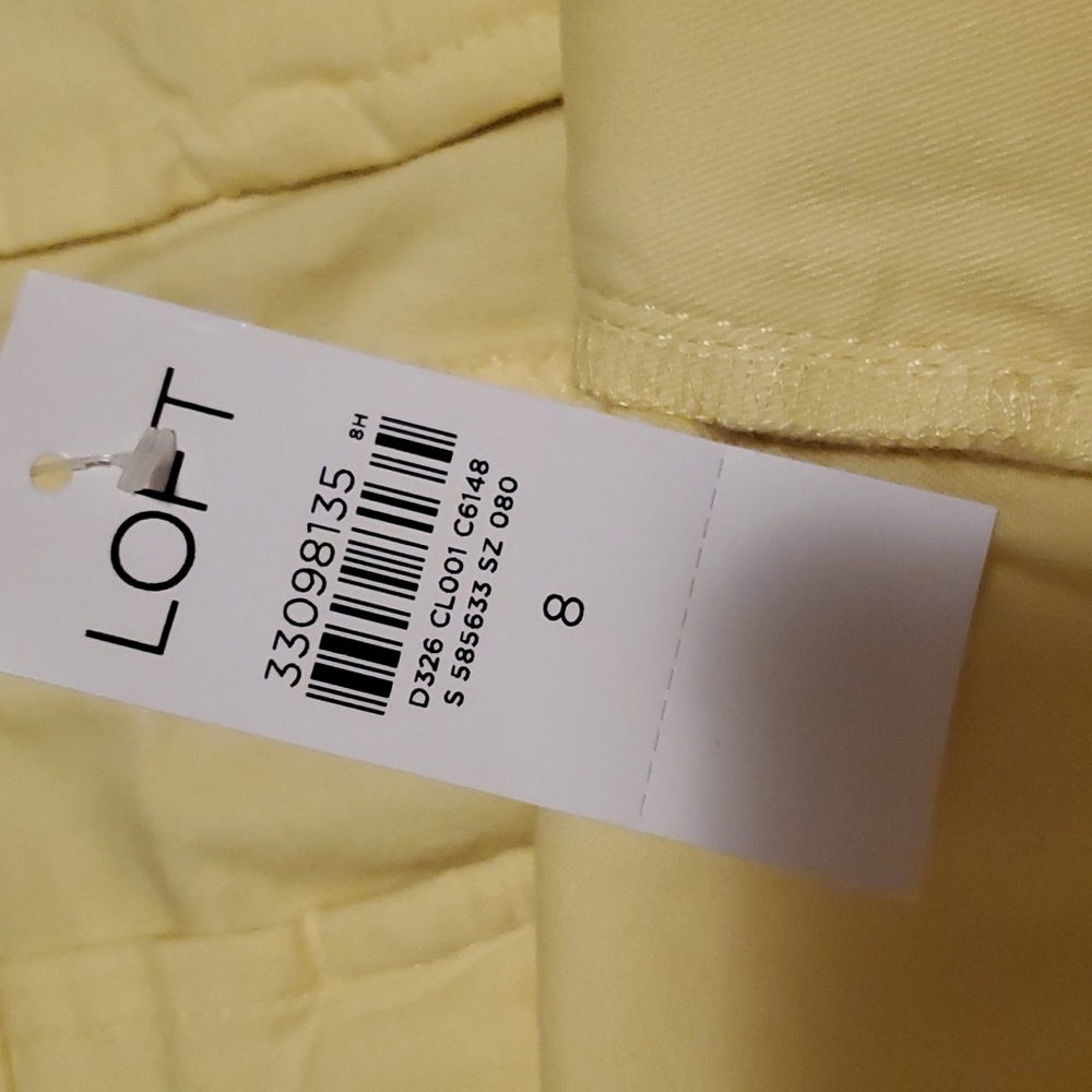Loft shorts size 8 NWT ☆